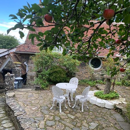 Cobweb Hall Okehampton Esterno foto